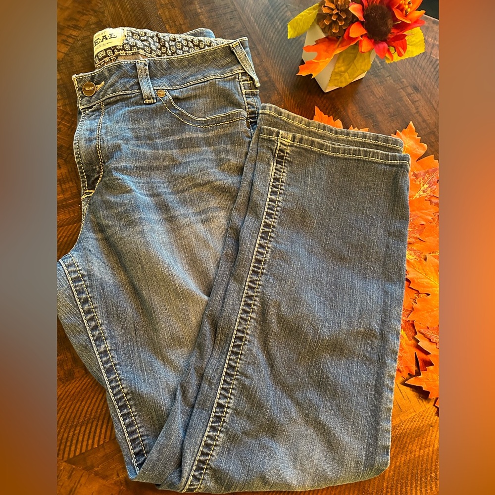 Ariat 34R R.E.A.L. Denim Perfect Fit Mid Rise Straight